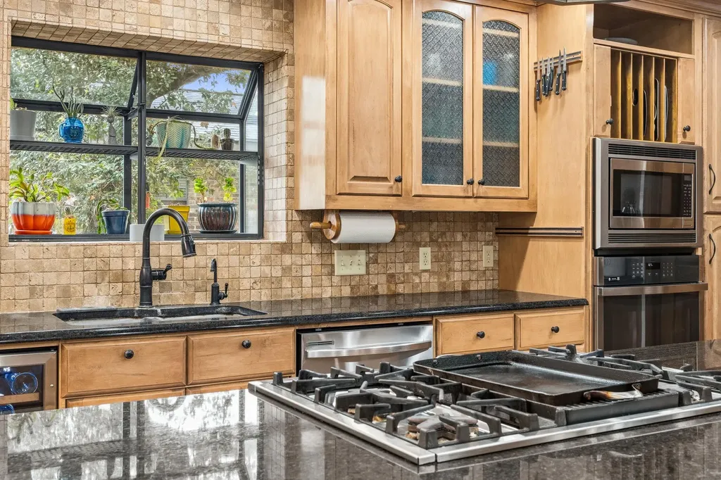 307 S Ridge Circle Georgetown TX 78628