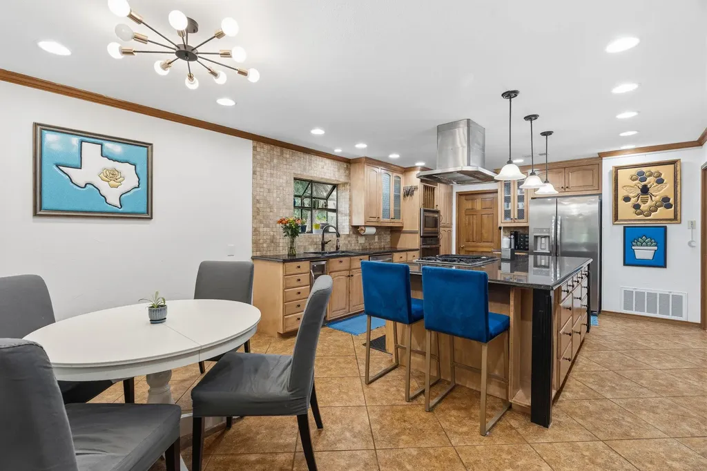 307 S Ridge Circle Georgetown TX 78628