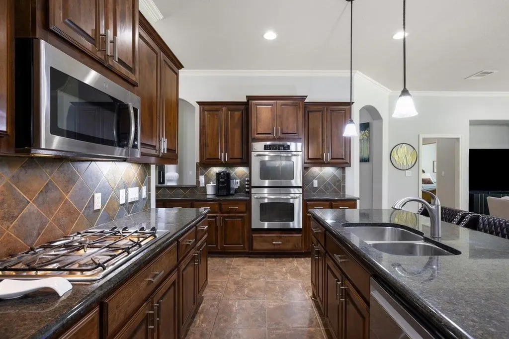 2006 Westvalley Place Round Rock TX 78665