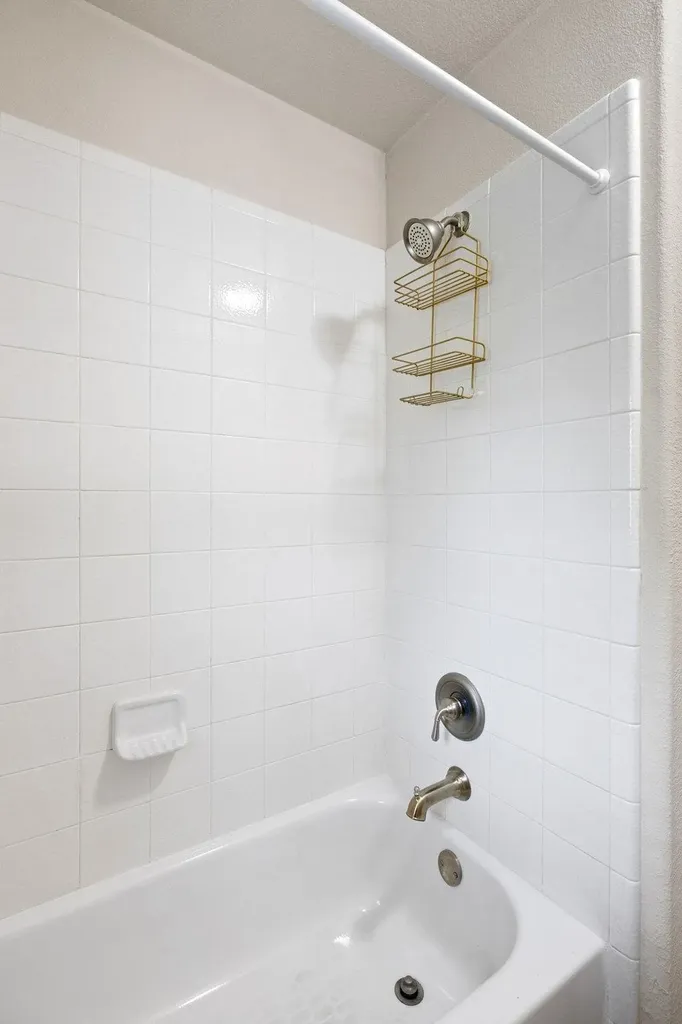 2006 Westvalley Place Round Rock TX 78665