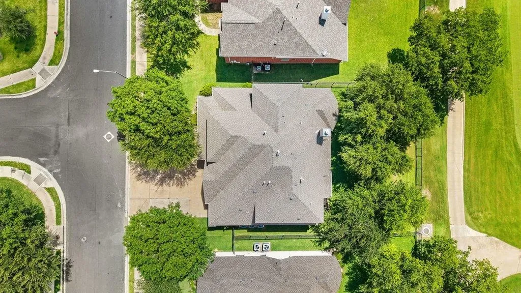 2006 Westvalley Place Round Rock TX 78665