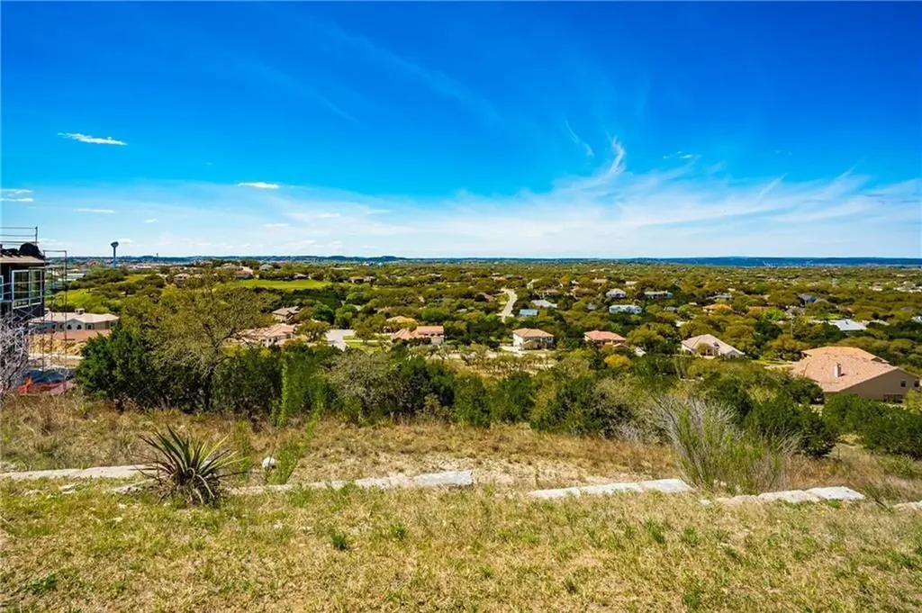 106 Piazza Vetta Drive Austin TX 78734