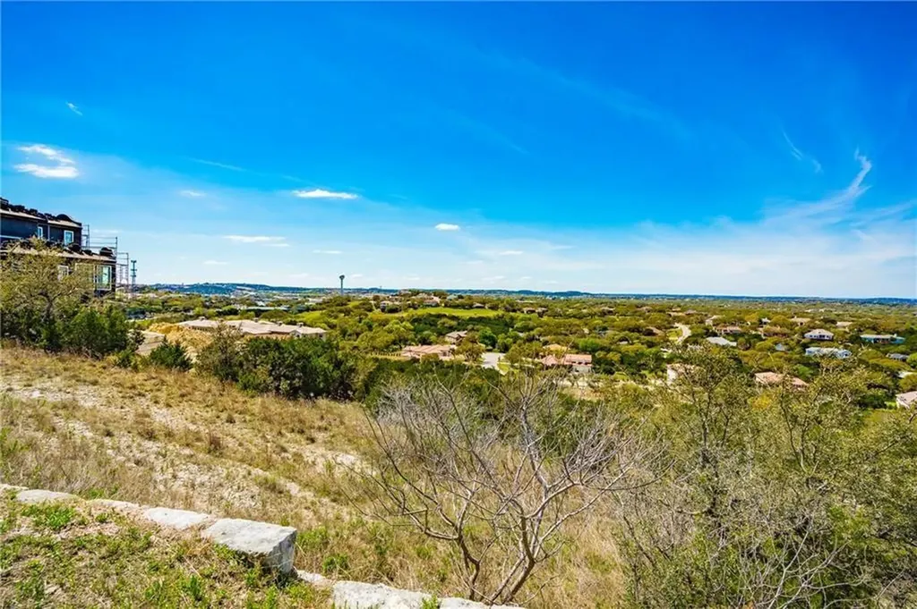 106 Piazza Vetta Drive Austin TX 78734