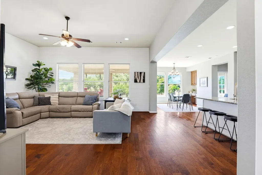 276 Merion Drive Austin TX 78737