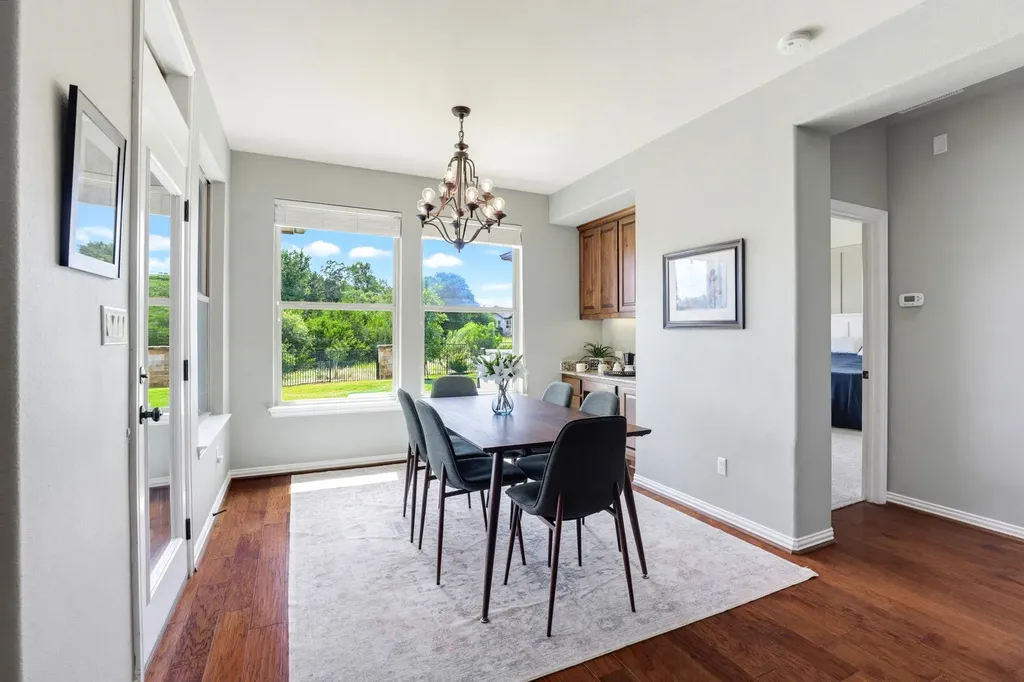 276 Merion Drive Austin TX 78737