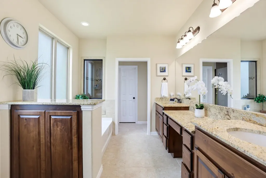 276 Merion Drive Austin TX 78737