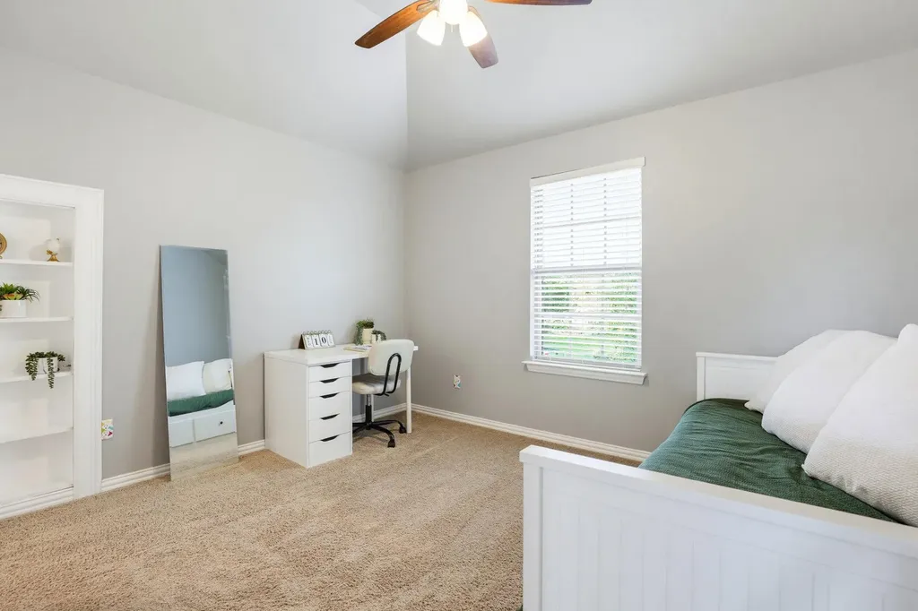 276 Merion Drive Austin TX 78737