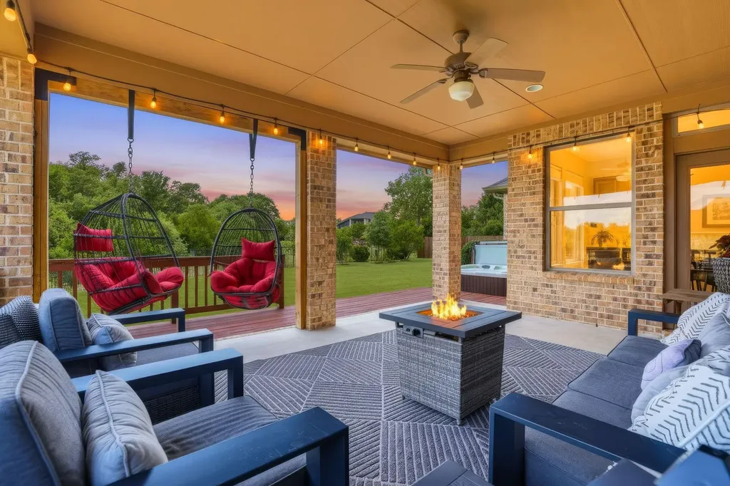 276 Merion Drive Austin TX 78737