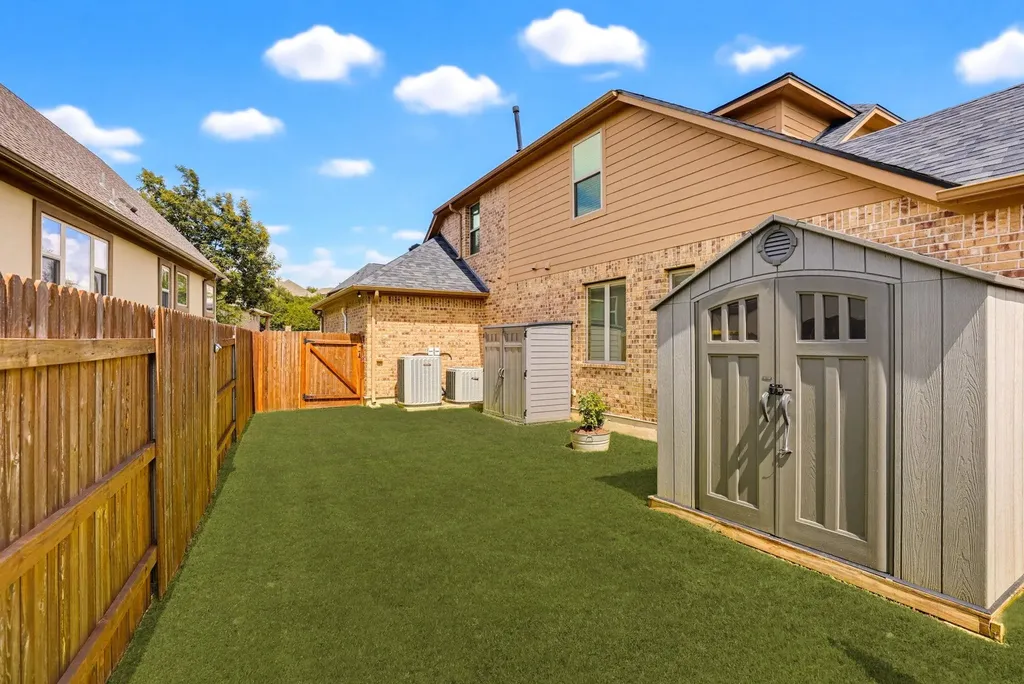 276 Merion Drive Austin TX 78737