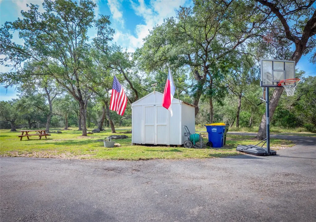 900 Appalachian Trail San Marcos TX 78666