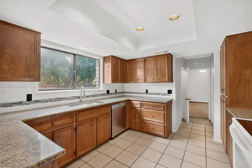 1002 Adventure Lane Cedar Park TX 78613