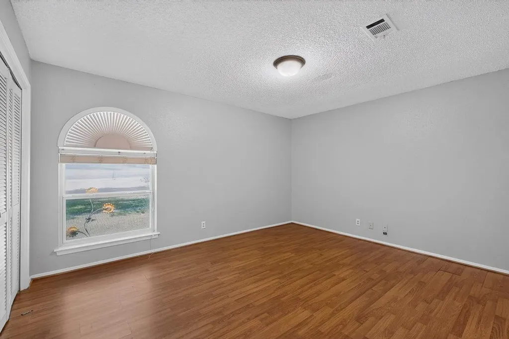 1002 Adventure Lane Cedar Park TX 78613