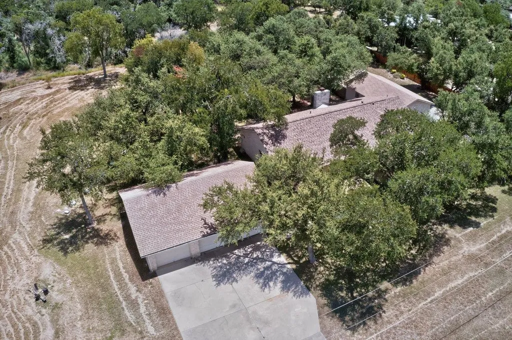 1002 Adventure Lane Cedar Park TX 78613