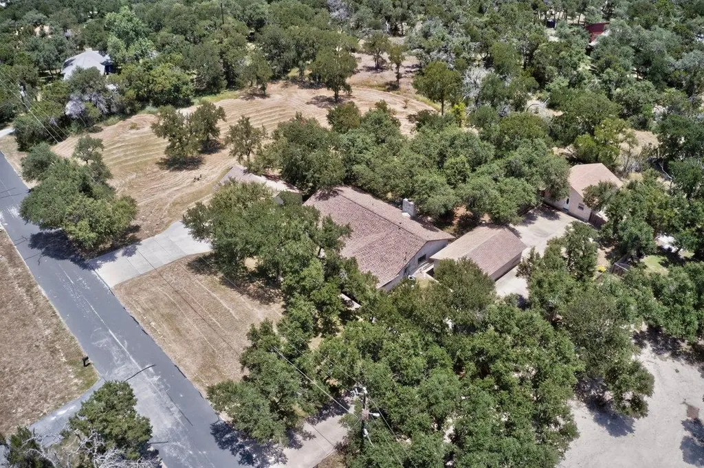 1002 Adventure Lane Cedar Park TX 78613