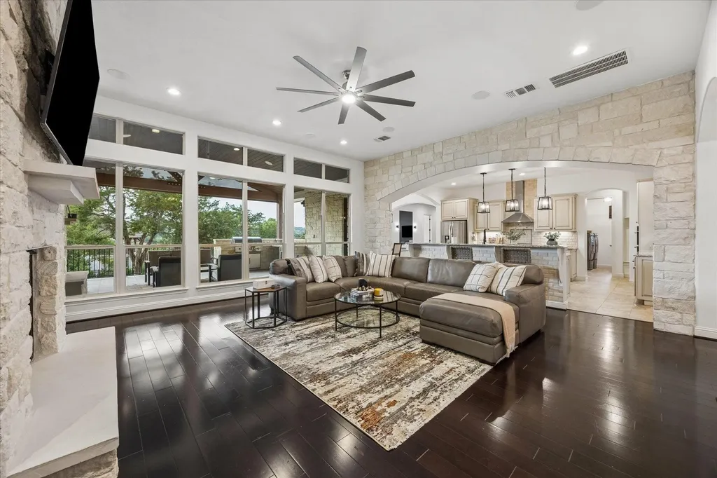 3718 Lajitas Leander TX 78641