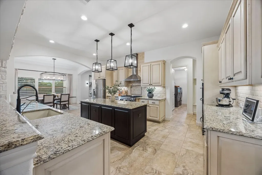 3718 Lajitas Leander TX 78641