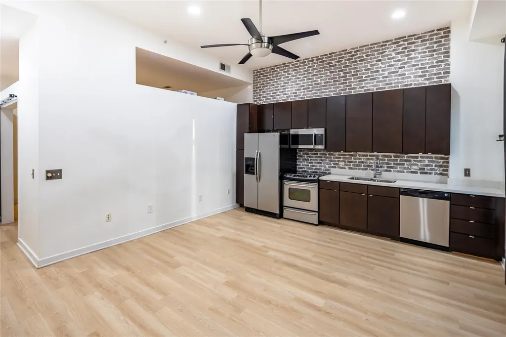 507 Sabine Street Austin TX 78701