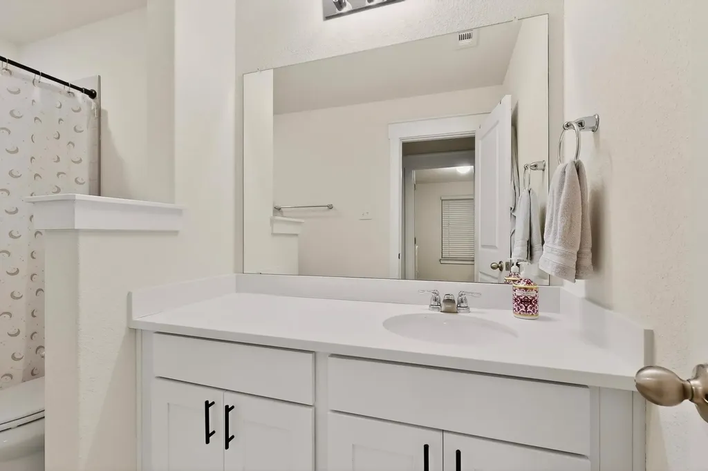 639 Pheasant Hill Lane Georgetown TX 78628