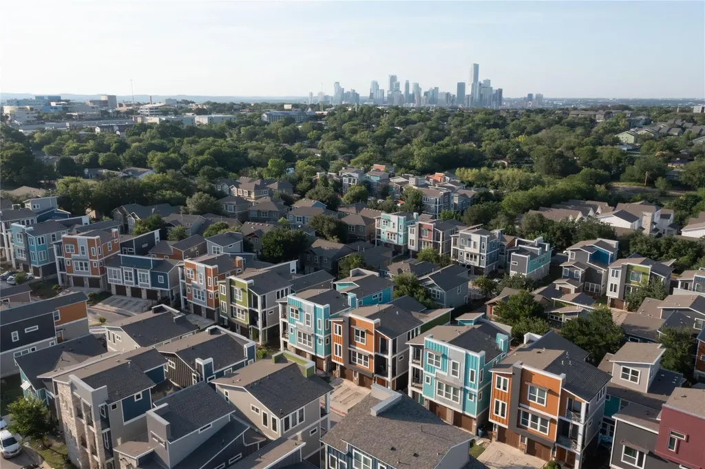 1937 Tramson Drive Austin TX 78741