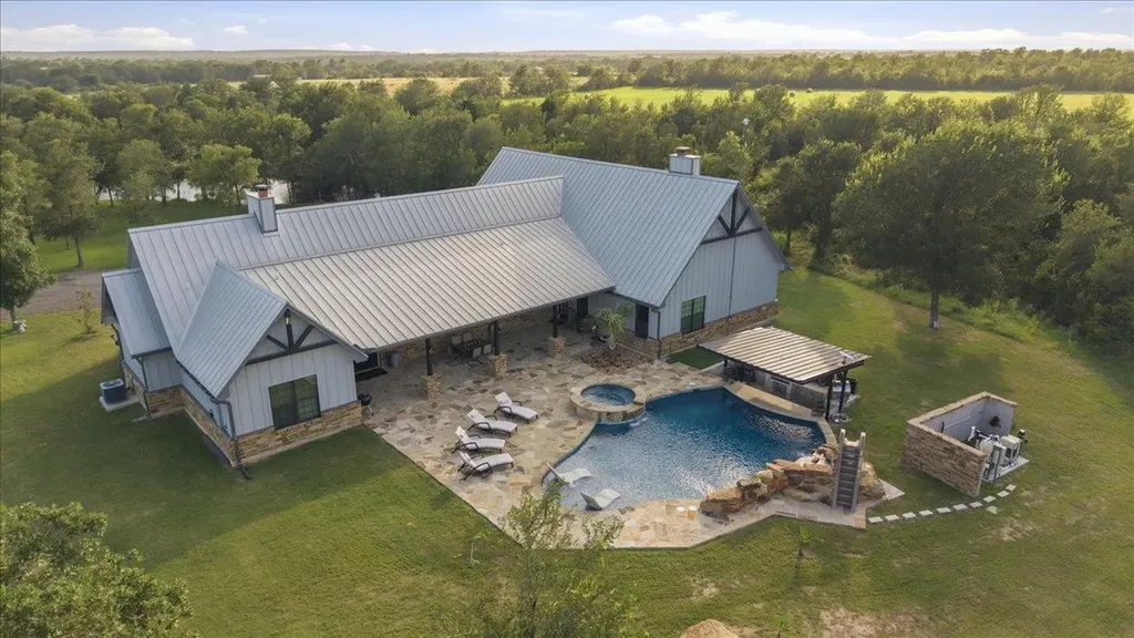 175 Wilson Road Elgin TX 78621