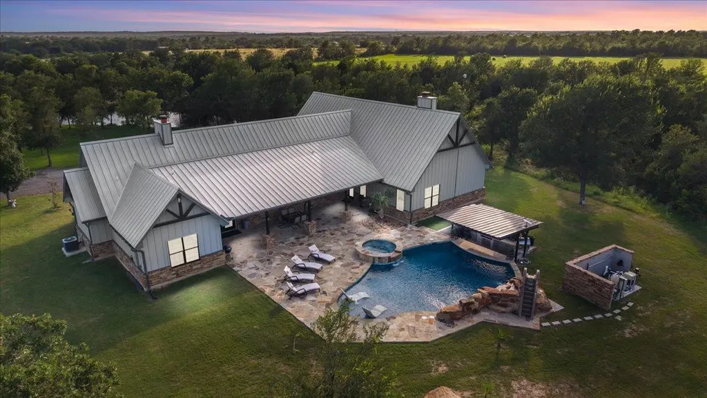 175 Wilson Road Elgin TX 78621