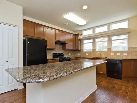 335 Rachel Street San Marcos TX 78666