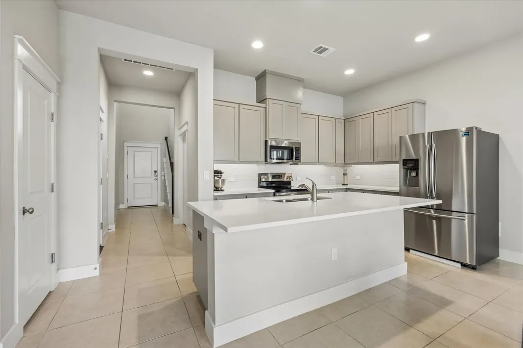 13001 Hymeadow Drive Austin TX 78729