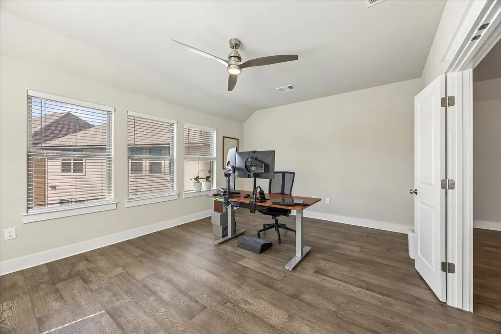 13001 Hymeadow Drive Austin TX 78729