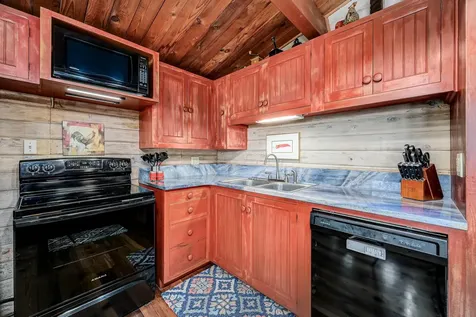 900 Box Canyon Road Wimberley TX 78676