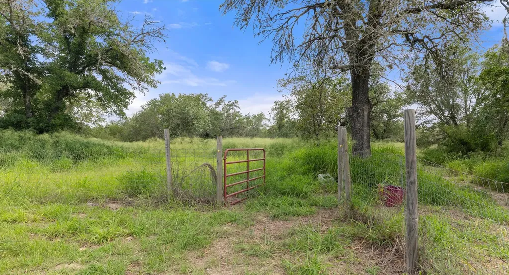305 Waycross Road San Antonio TX 78264