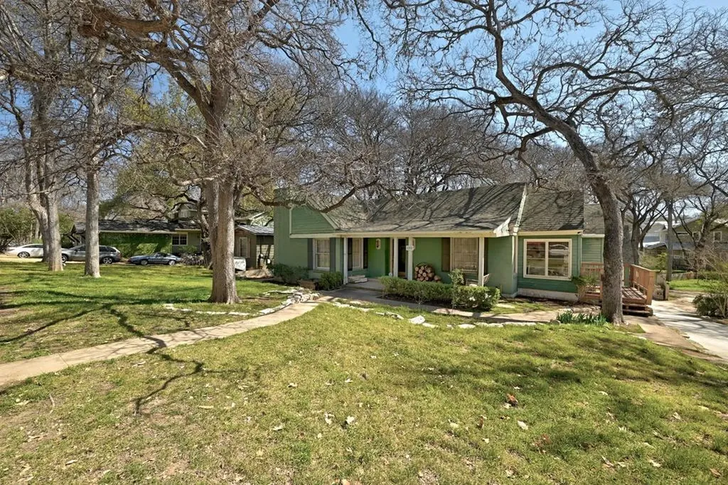 2007 Sharon Lane Austin TX 78703