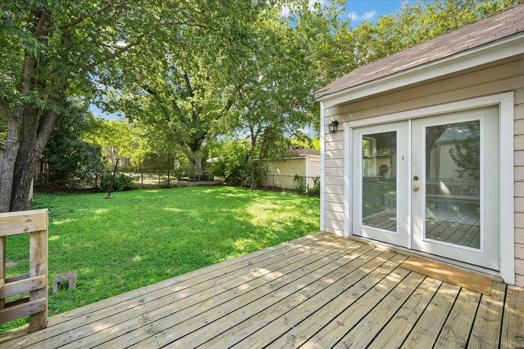 3906 Becker Avenue Austin TX 78751