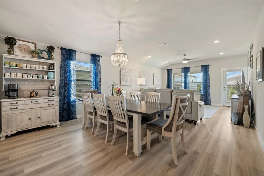 108 Coda Crossing Georgetown TX 78633