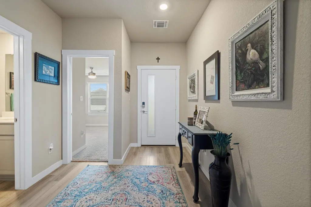 108 Coda Crossing Georgetown TX 78633