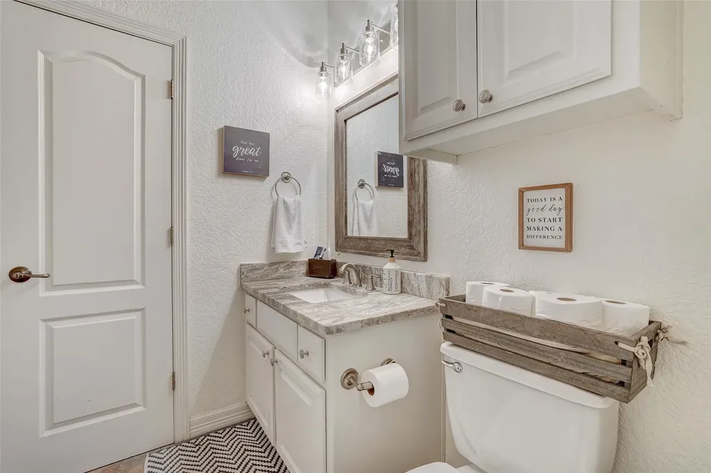 111 Roberts Circle Georgetown TX 78633