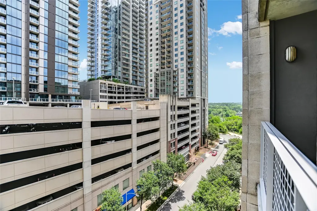 54 Rainey Street Austin TX 78701