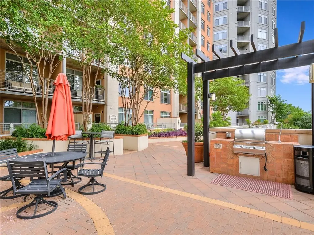 54 Rainey Street Austin TX 78701