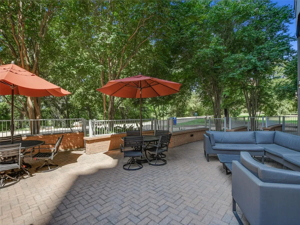 54 Rainey Street Austin TX 78701