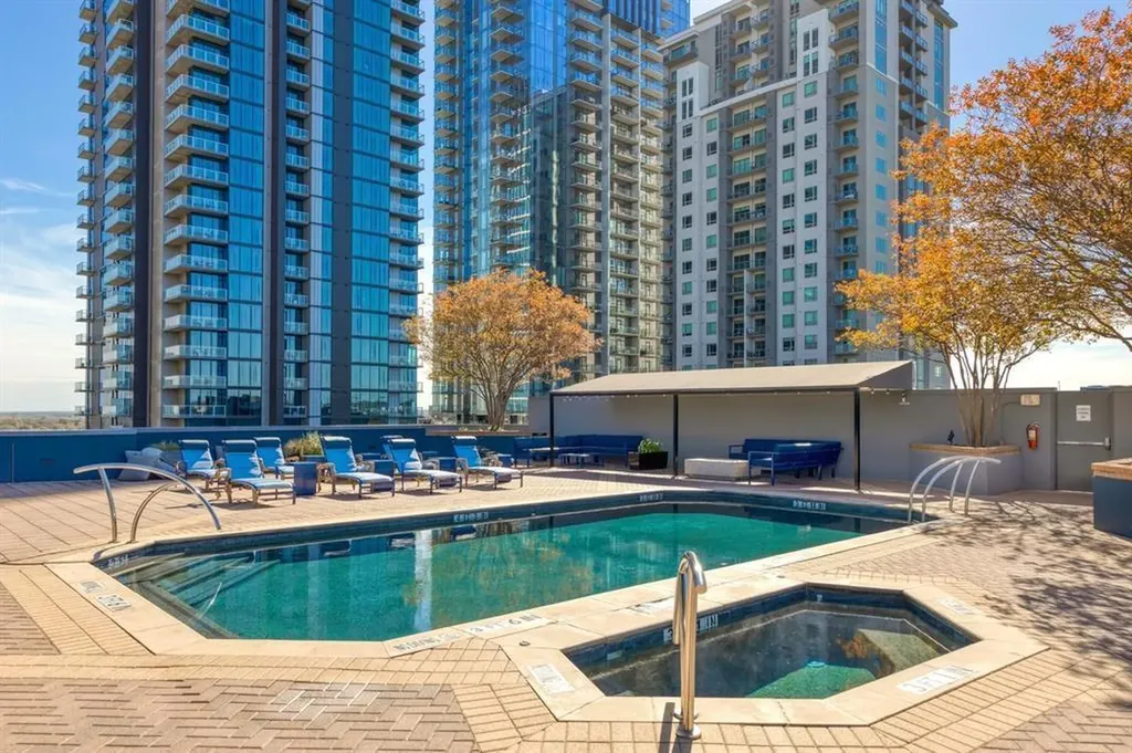 54 Rainey Street Austin TX 78701