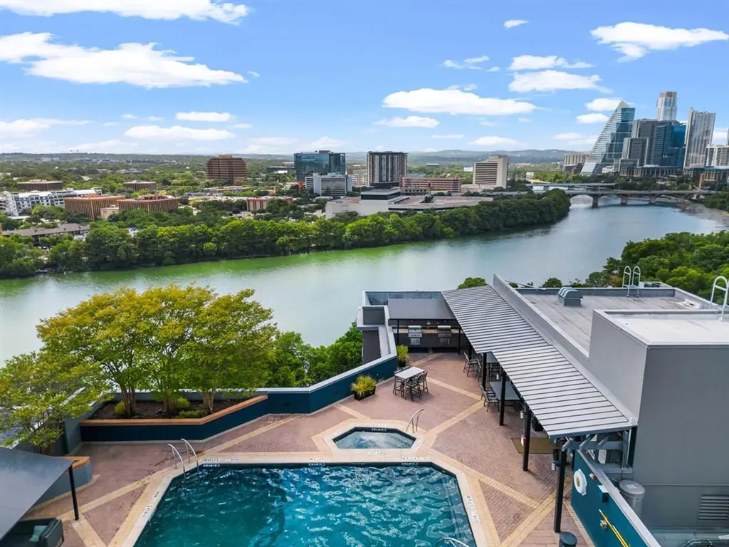 54 Rainey Street Austin TX 78701