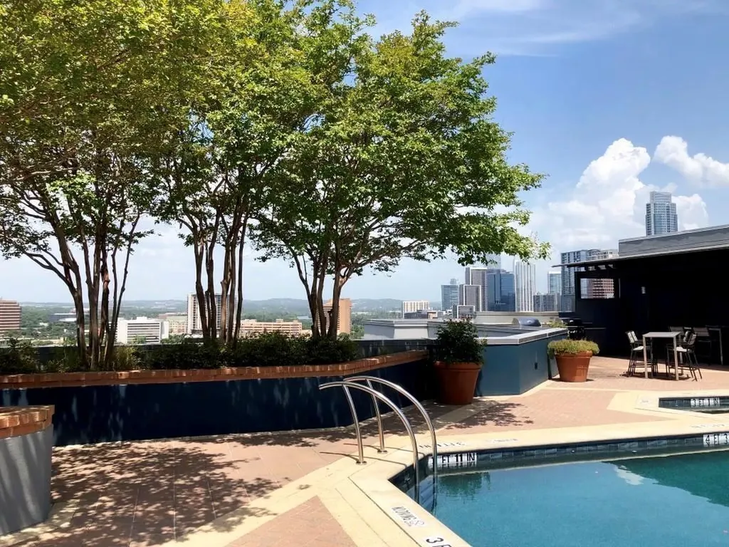 54 Rainey Street Austin TX 78701