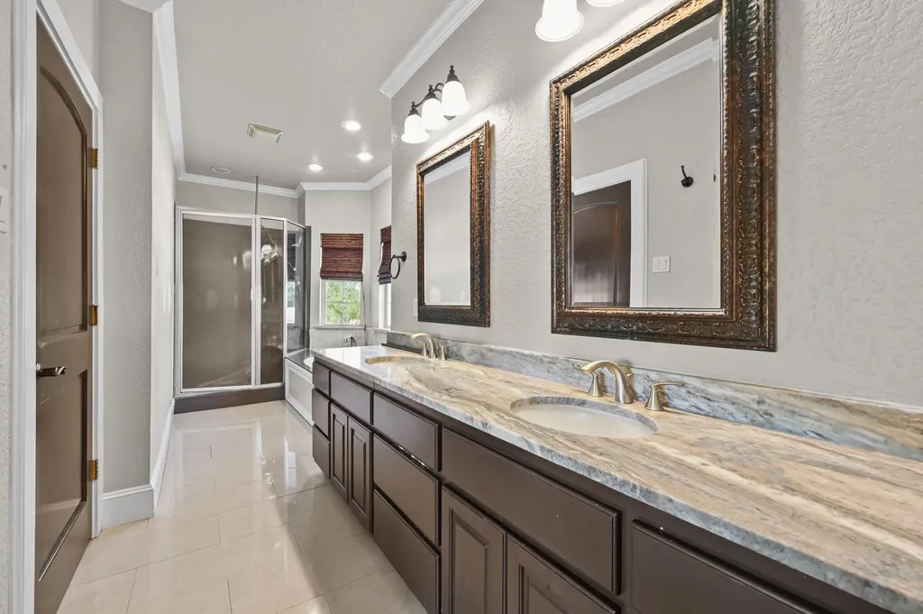 1175 Southern Way Luling TX 78648