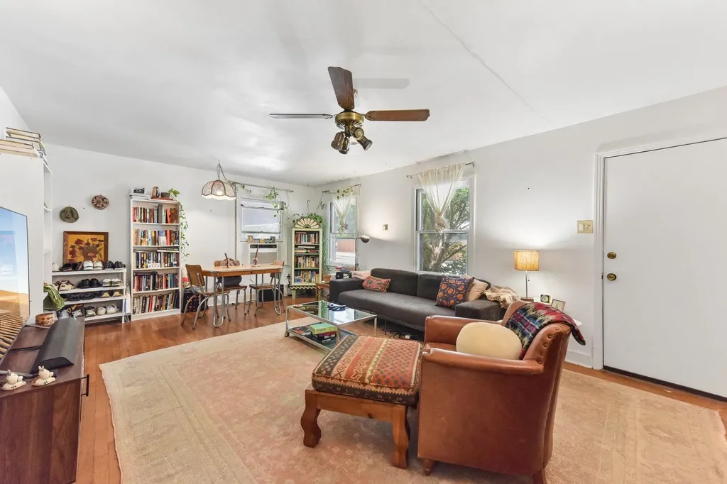 5015 Ave G Austin TX 78751