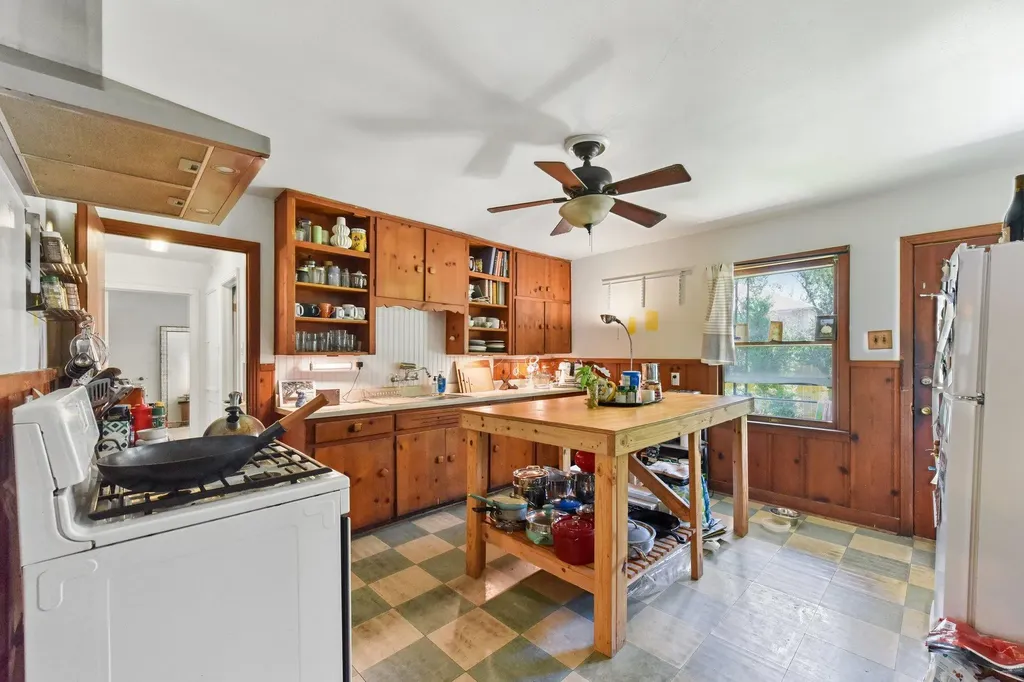 5015 Ave G Austin TX 78751