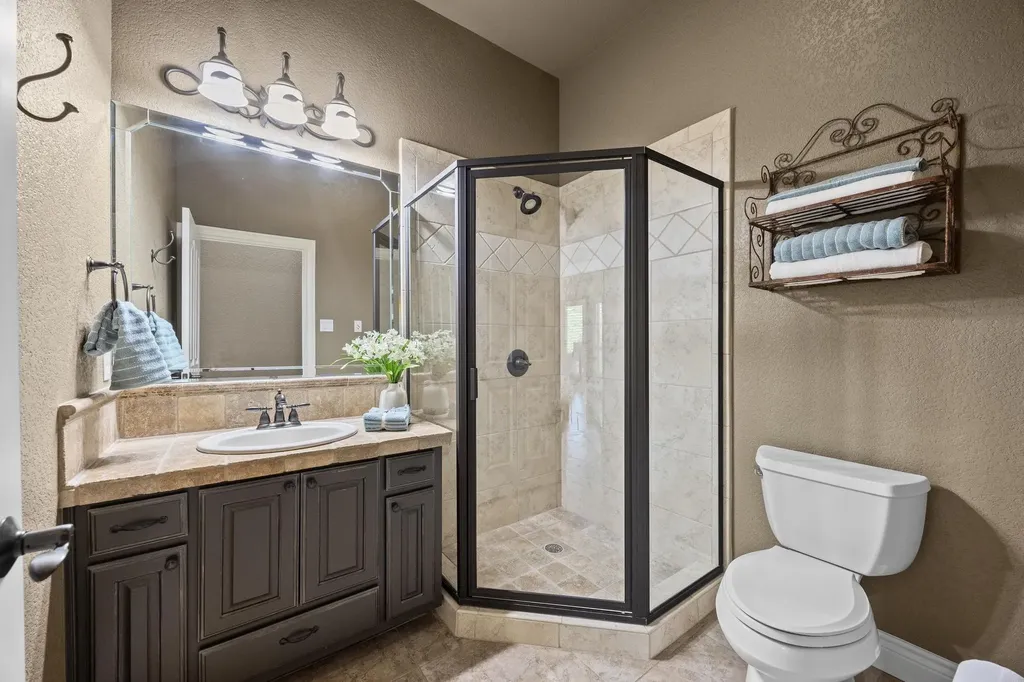 112 Shady Elm Georgetown TX 78633
