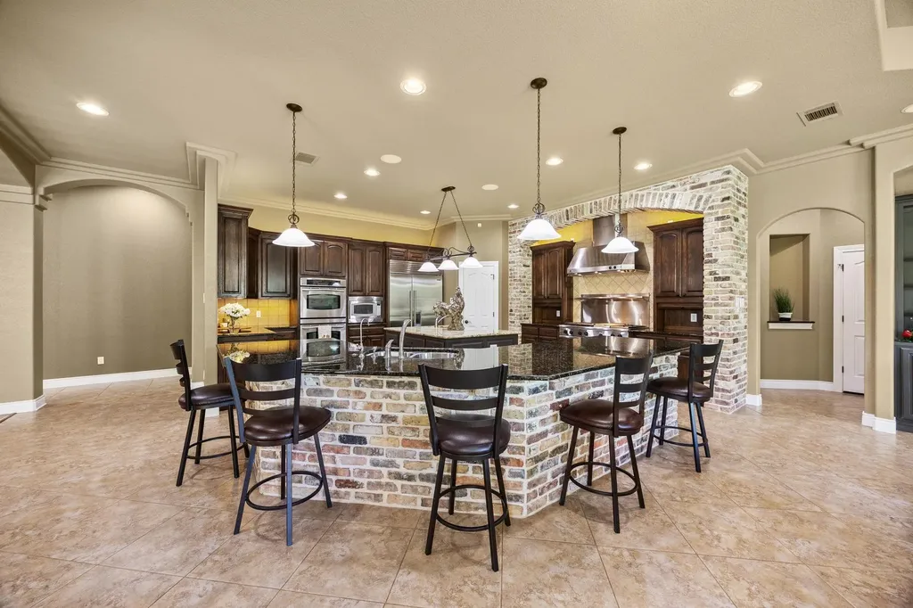 112 Shady Elm Georgetown TX 78633