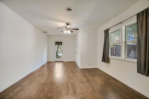 1601 E 19th Street Georgetown TX 78626