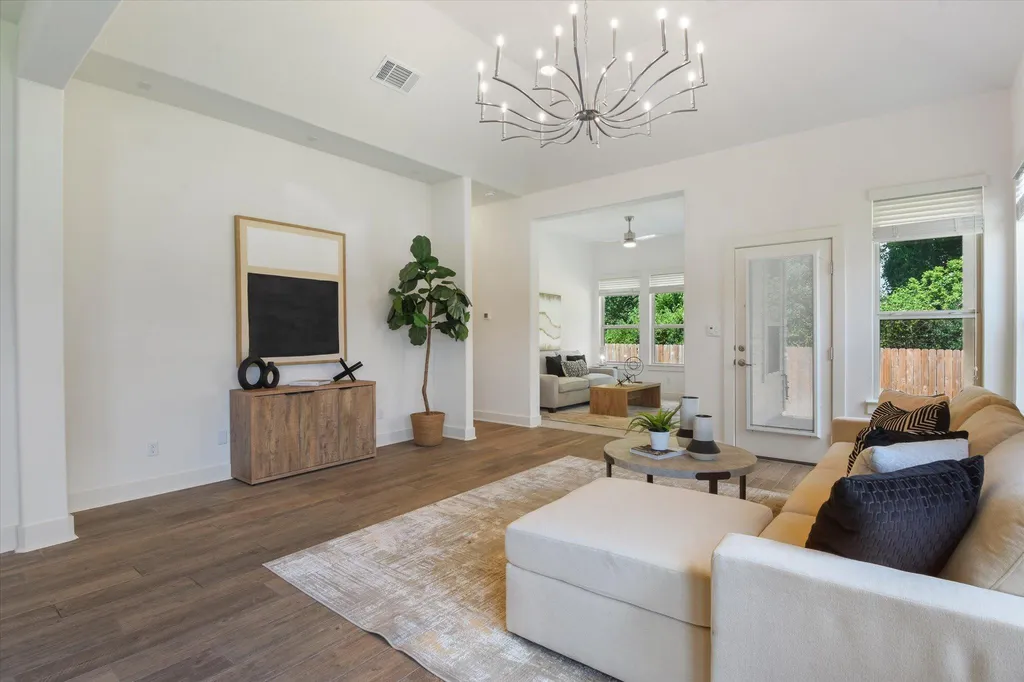 924 Centerra Hills Circle Round Rock TX 78665