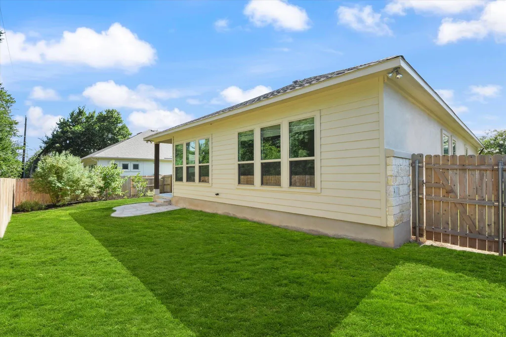 924 Centerra Hills Circle Round Rock TX 78665