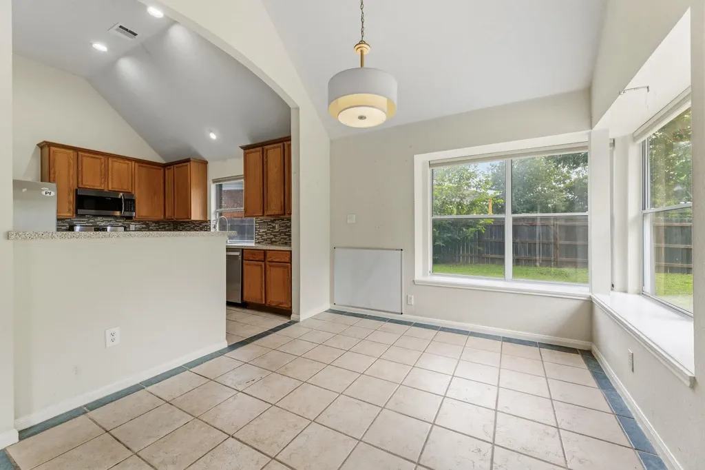 406 Bellaire Oaks Drive Pflugerville TX 78660